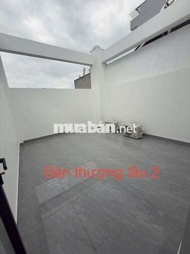 CHO THUÊ NHÀ MỚI TINH ĐƯỜNG NGUYỄN THỊ NHUẦN. 1 TRỆT 2 LẦU, DT 4×25