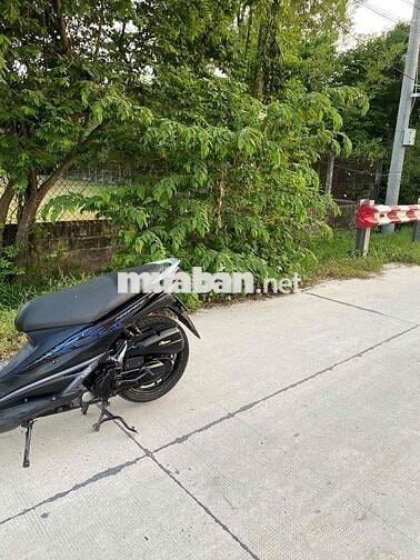 Suzuki Hazzte FI Đen Tự động