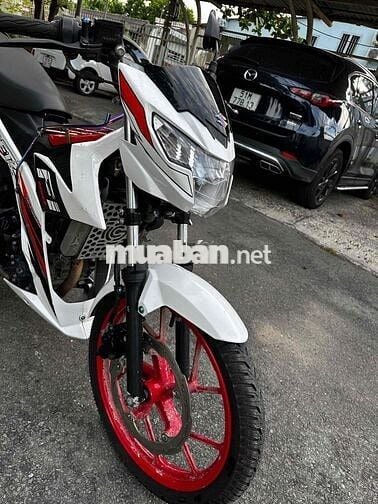 Suzuki Raider 2022 Trắng đỏ Côn tay
