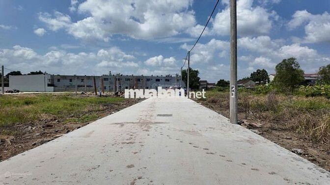 BÁN GẤP ĐẤT SỔ RIÊNG THỔ CƯ NẰM NGAY HL15 PHƯỜNG TÂN TRIỀU