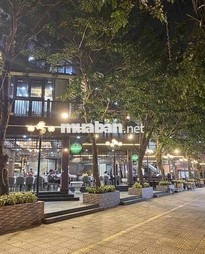 NHÀ 3 TẦNG LÔ GÓC 2 MT HỒ NGHINH , NGANG :30M CỰC ĐẸP