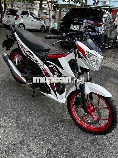 Suzuki Raider 2022 Trắng đỏ Côn tay