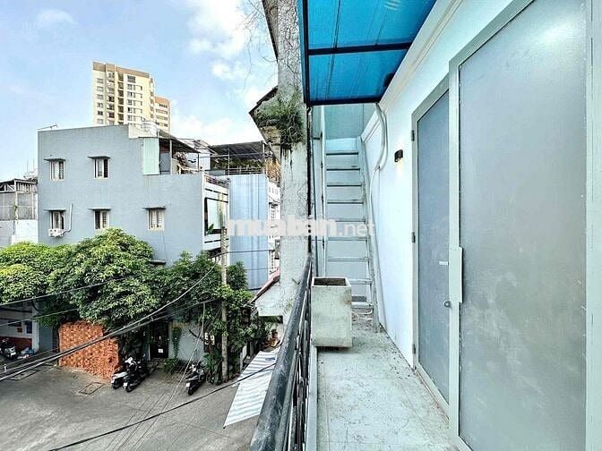 CHDV 1PN Ban Công 35m2 Siêu Thoáng ngay Phạm Văn Hai