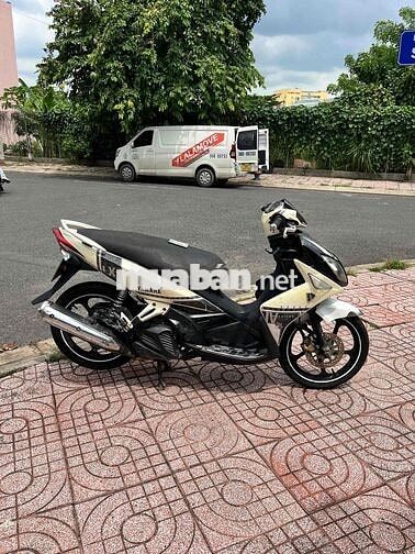 Novo 4 Có Giấy Chạy bóc , máy hơi xào nhẹ bạc đạn