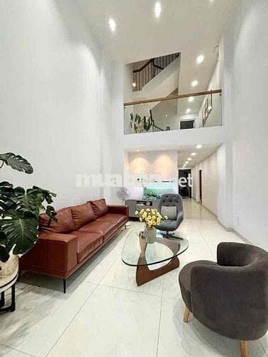 Cho thuê nguyên căn đặng văn ngữ - 350m2 - hẻm xe hơi