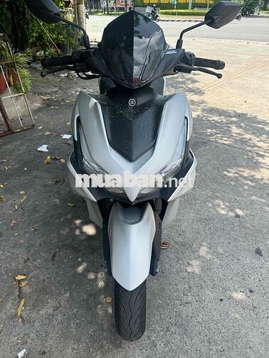 Yamaha Aerox 155 Trắng Tự động