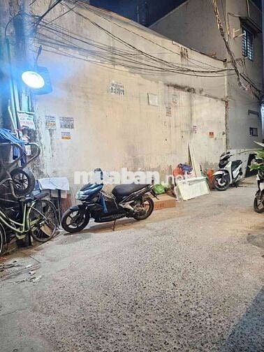 bán nhà ,phường Phú Thuận, quận 7, ra 749Huỳnh Tấn Phát
Giá hơn 3ty