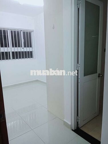 Cho thuê cc Sai Gòn tower 9tr/thang full nội thất 2pn