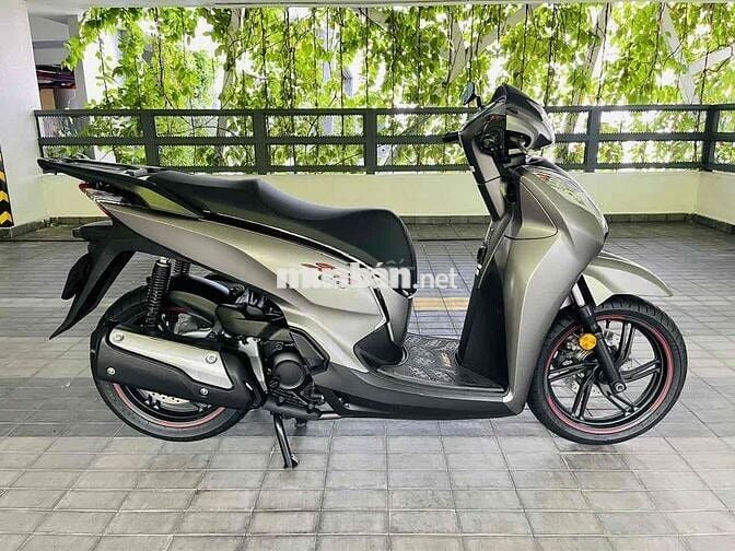 Honda SH300i 2020 bản chữ T cảng dài