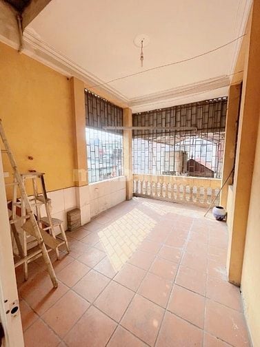 Cho thuê nhà 4 tầng đầy đủ nội thất