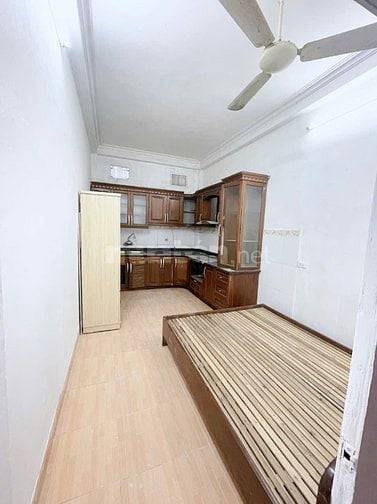 Cho thuê nhà 4 tầng đầy đủ nội thất