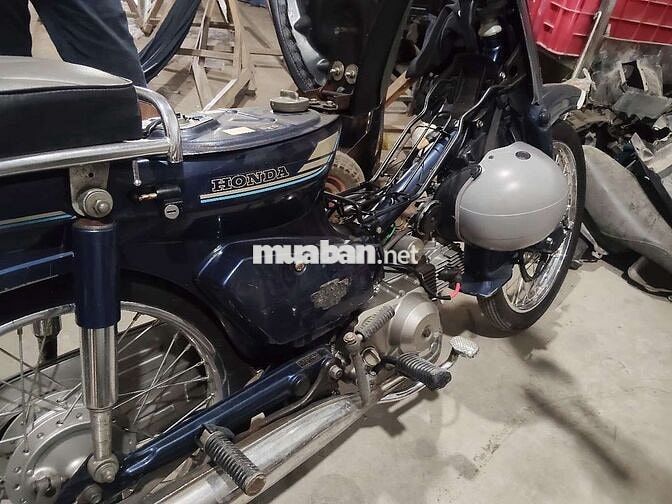 Honda Super Cub 90 Custom Xanh