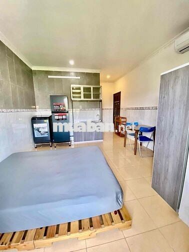 Phòng ban công máy giặt riêng view đẹp có KM