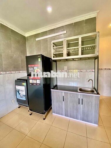 Phòng ban công máy giặt riêng view đẹp có KM