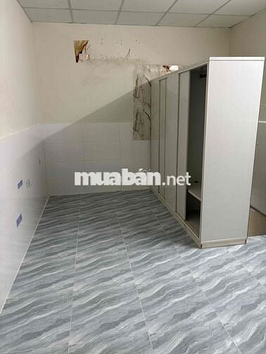 Nhà nguyên căn điện nước nhà nước chính chủ cho thuê.