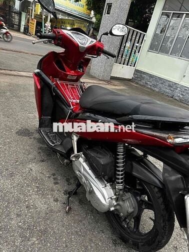 Honda Air Blade 2012 Đỏ Zin ( chinh chủ bao kí)