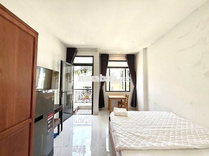 CHÍNH CHỦ: KHAI TRƯƠNG STUDIO BAN CÔNG FULL NỘI THẤT SÁT SÂN BAY TSN