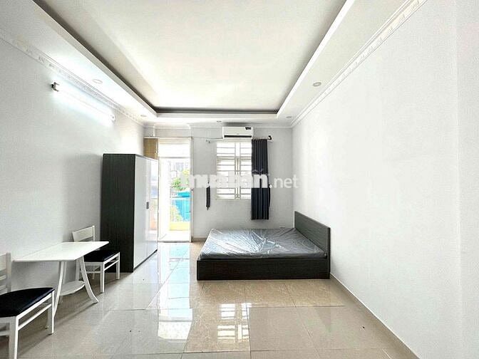 BAN CÔNG - FULL NỘI THẤT - TẠ QUANG BỬU