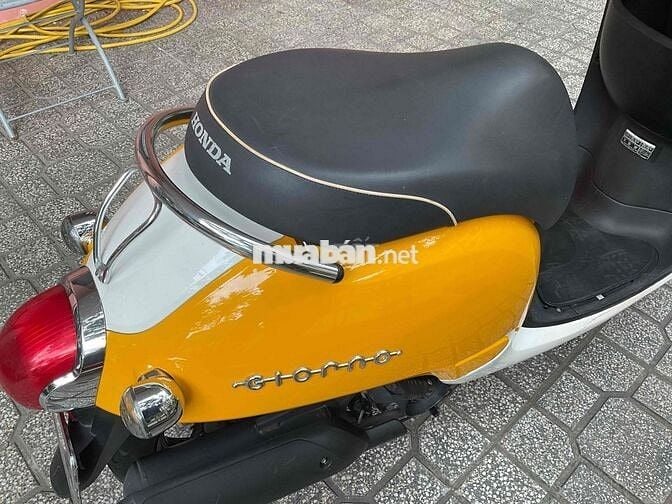 Honda Giorno 50cc Vàng Nhật Bản