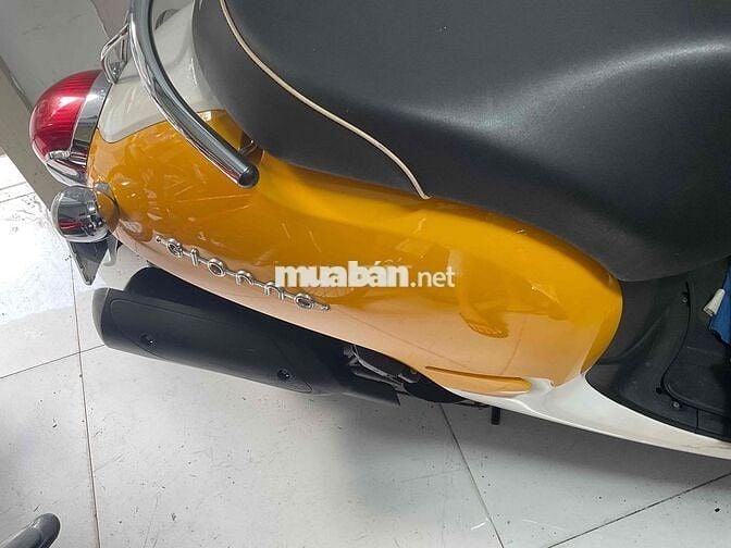 Honda Giorno 50cc Vàng Nhật Bản