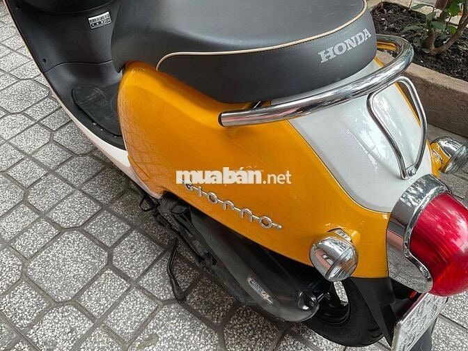 Honda Giorno 50cc Vàng Nhật Bản