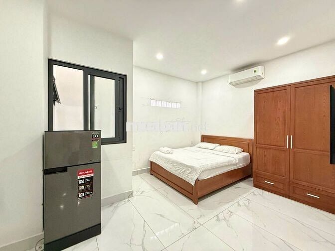 CHÍNH CHỦ: KHAI TRƯƠNG STUDIO BAN CÔNG FULL NỘI THẤT SÁT SÂN BAY TSN
