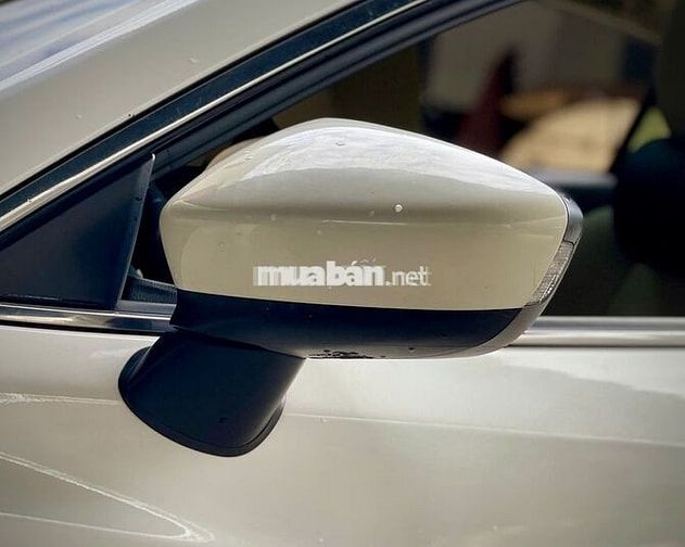 Mazda Mazda 6 2.0 AT 2016 Trắng 100.000 km