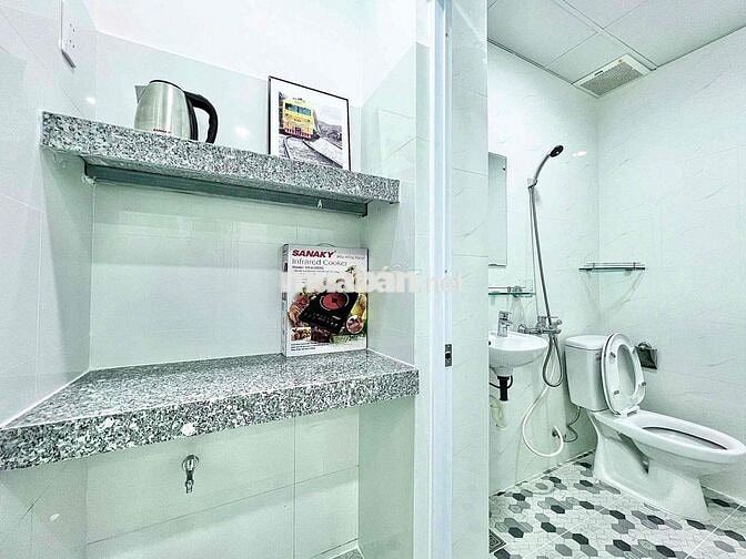 Cho thuê căn hộ Studio Cửa sổ Q8 gần cầu chữ Y, cầu Nguyễn Văn Cừ