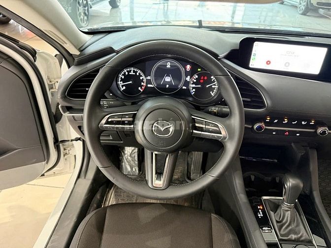 MAZDA3 1.5AT DELUXE 2024 SIÊU LƯỚT 8.000 KM ZIN 100%