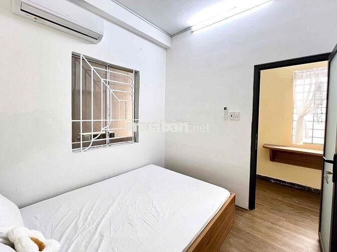 🔥Căn Hộ 2Ph Ngủ - Cửa Sổ - Ban Công - Full NT