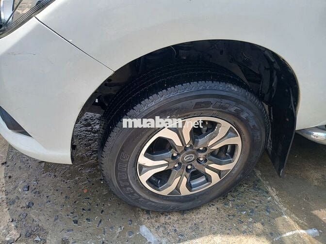 Mazda BT-50 2018 Trắng
