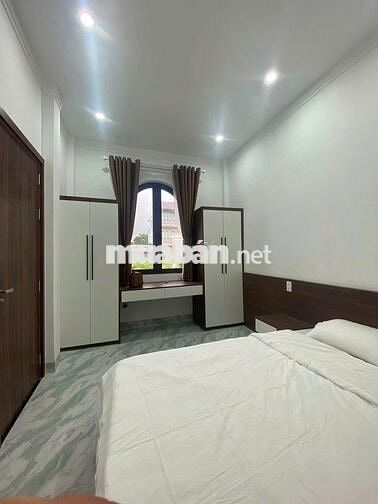 NHÀ MỚI XÂY VEN ĐÀ LẠT GẦN TIỆN ÍCH , GẦN MẢNG XANH