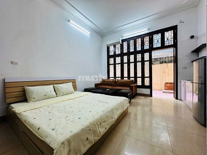 Cho thuê CCMN KĐT Định Công, 35m2, có sân riêng, 4.5tr