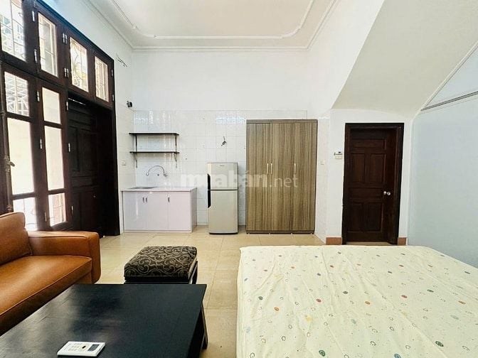 Cho thuê CCMN KĐT Định Công, 35m2, có sân riêng, 4.5tr