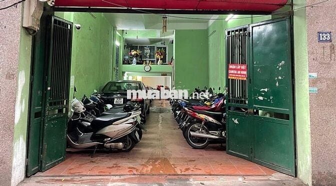 Chính chủ cho thuê VP tại phố Chùa Láng Hà Nội