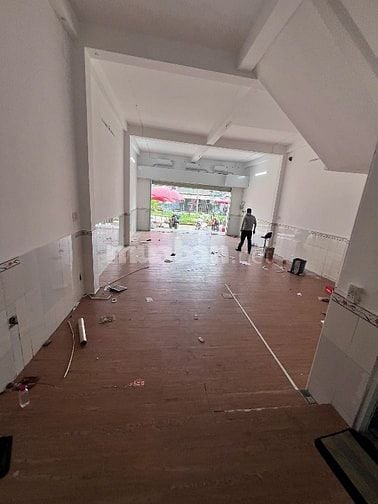 Cho thuê mặt bằng kinh doanh vị trí tại Lê Văn Lương - Phước Kiển 