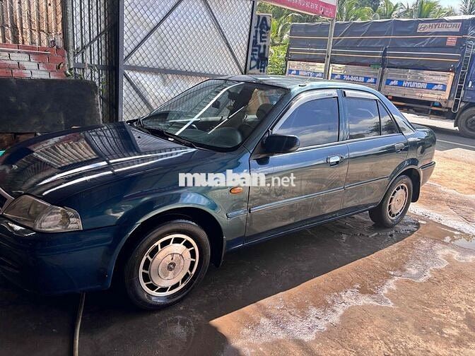 Ford Laser 2001 Xanh