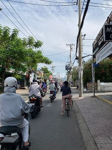 Cho thuê mặt bằng kinh doanh vị trí tại Lê Văn Lương - Phước Kiển 