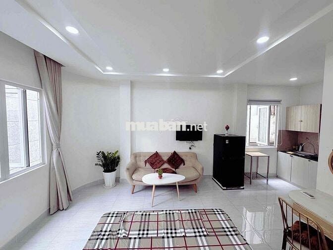 CĂN HỘ CỬA SỔ THOÁNG , 34m2 NGAY QUẬN 10 - GẦN VÒNG XOAY DÂN CHỦ Q3