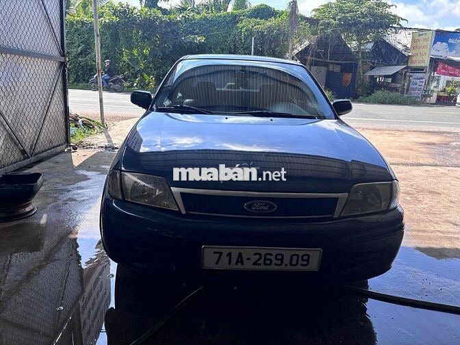 Ford Laser 2001 Xanh
