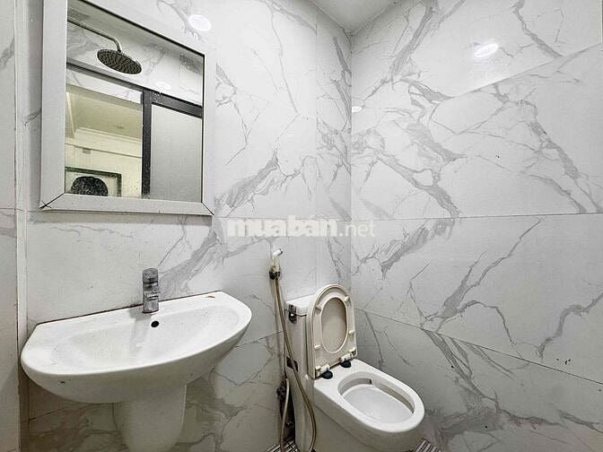 KHAI TRƯƠNG CĂN HỘ 2 PHÒNG NGỦ BAN CÔNG MỚI 100% GÂN NGÃ TƯ HÀNG XANH