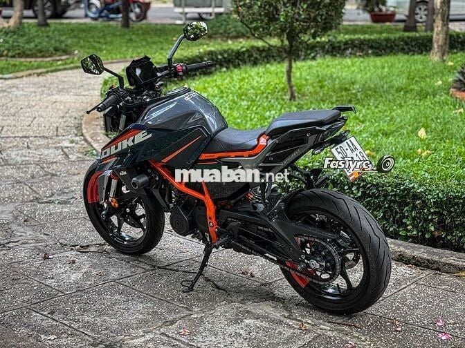 KTM Duke 390 2024 Gen 3