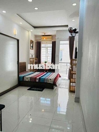 Cho thuê căn studio ban công full nt mới ở Điện Biên Phủ Bàn Cờ Q10