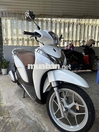Honda SH Mode 2022 Trắng Nâu 18000 km