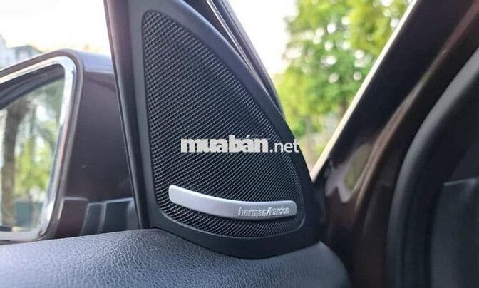 Mercedes GLA 250 4Matic 2015 màu nâu