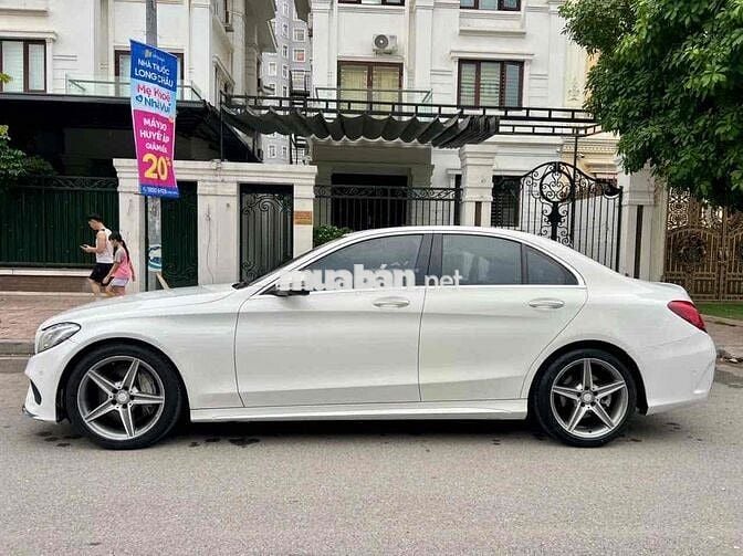 Mercedes Benz C Class C300 AMG 2016 Trắng