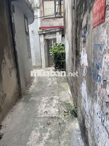 CHO THUÊ NHÀ KHƯƠNG TRUNG- GẦN TRƯỜNG HỌC