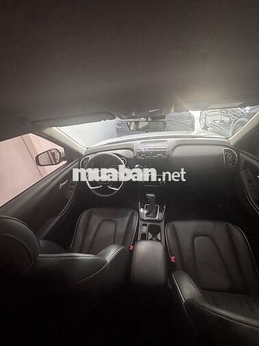 Hyundai Creta Cao cấp 2022 Trắng 78000 km
