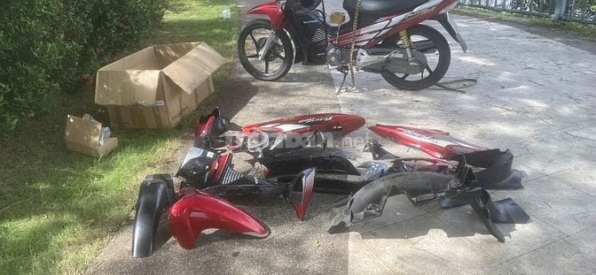 BÁN BỘ ÁO XE HONDA FUTURE NEO KIM 2006 CÒN JIN