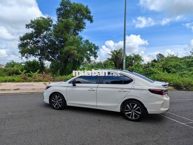 Honda City RS 2021 Trắng 12 vạn